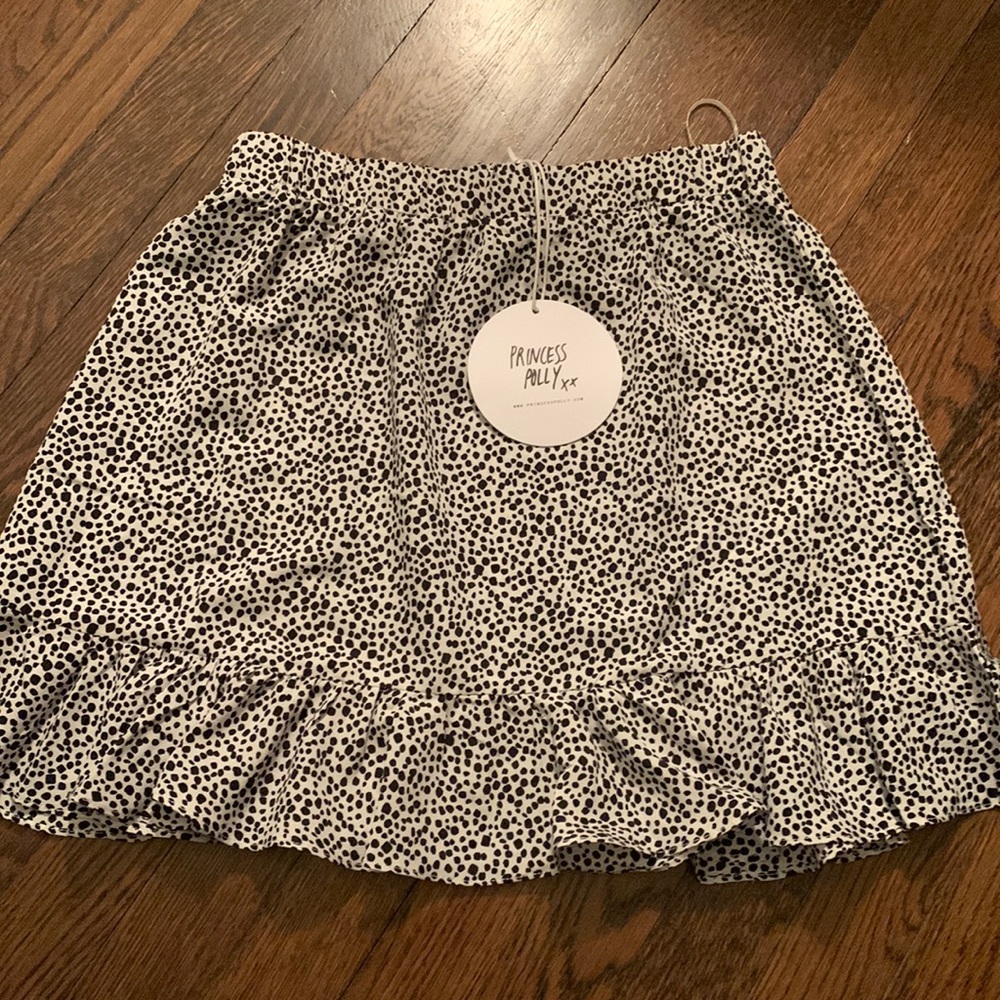 NWT PRINCESS POLLY SKIRT